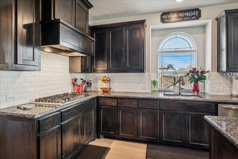 506 Crestview Drive Midlothian TX 76065