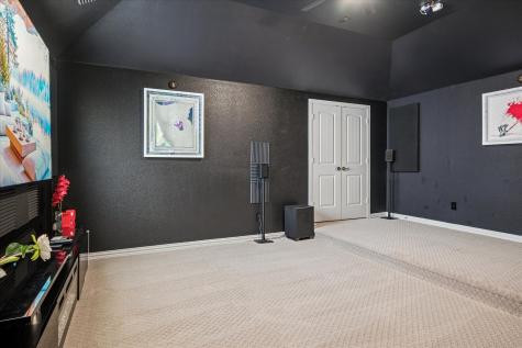 506 Crestview Drive Midlothian TX 76065