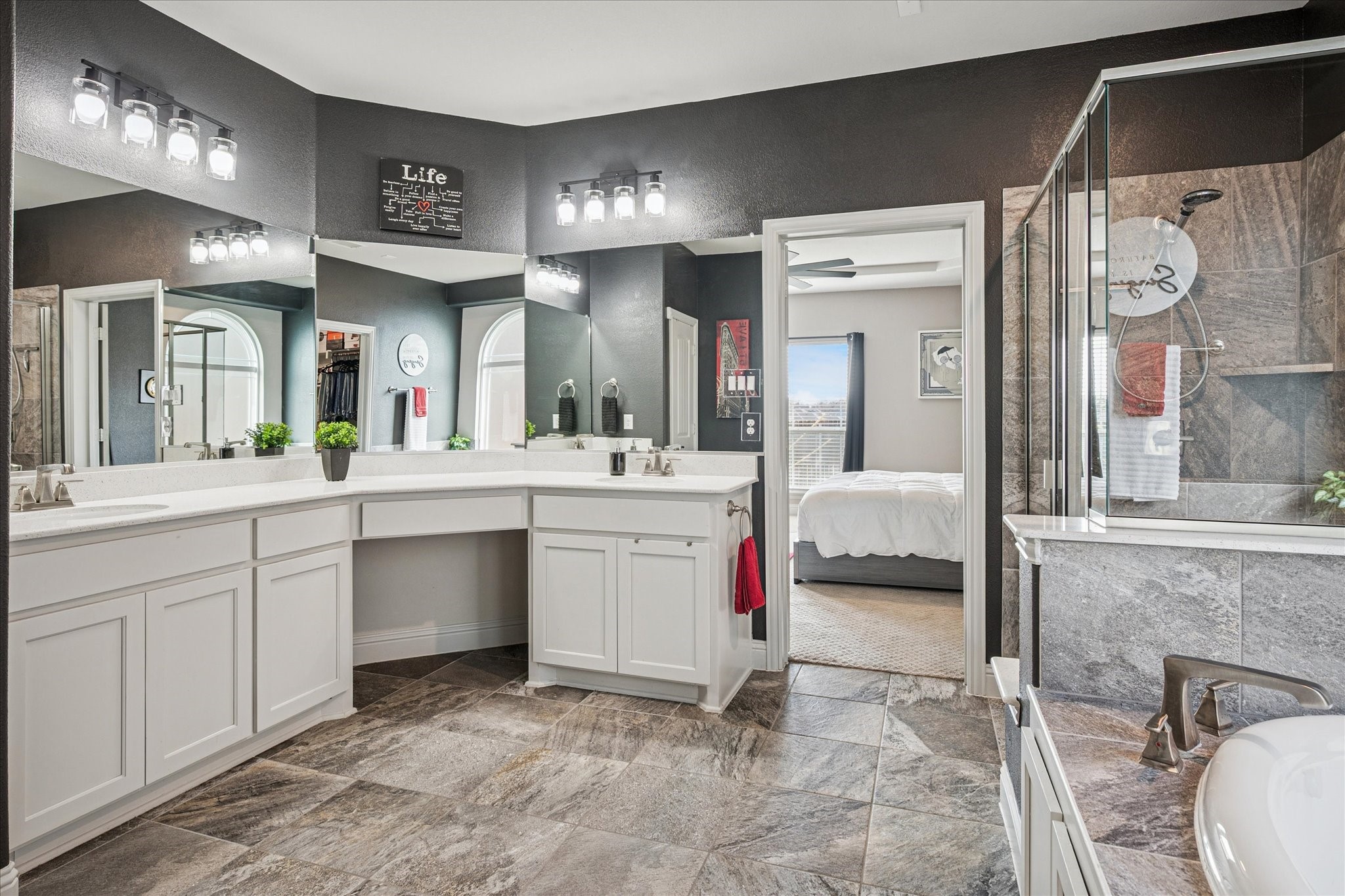 506 Crestview Drive Midlothian TX 76065