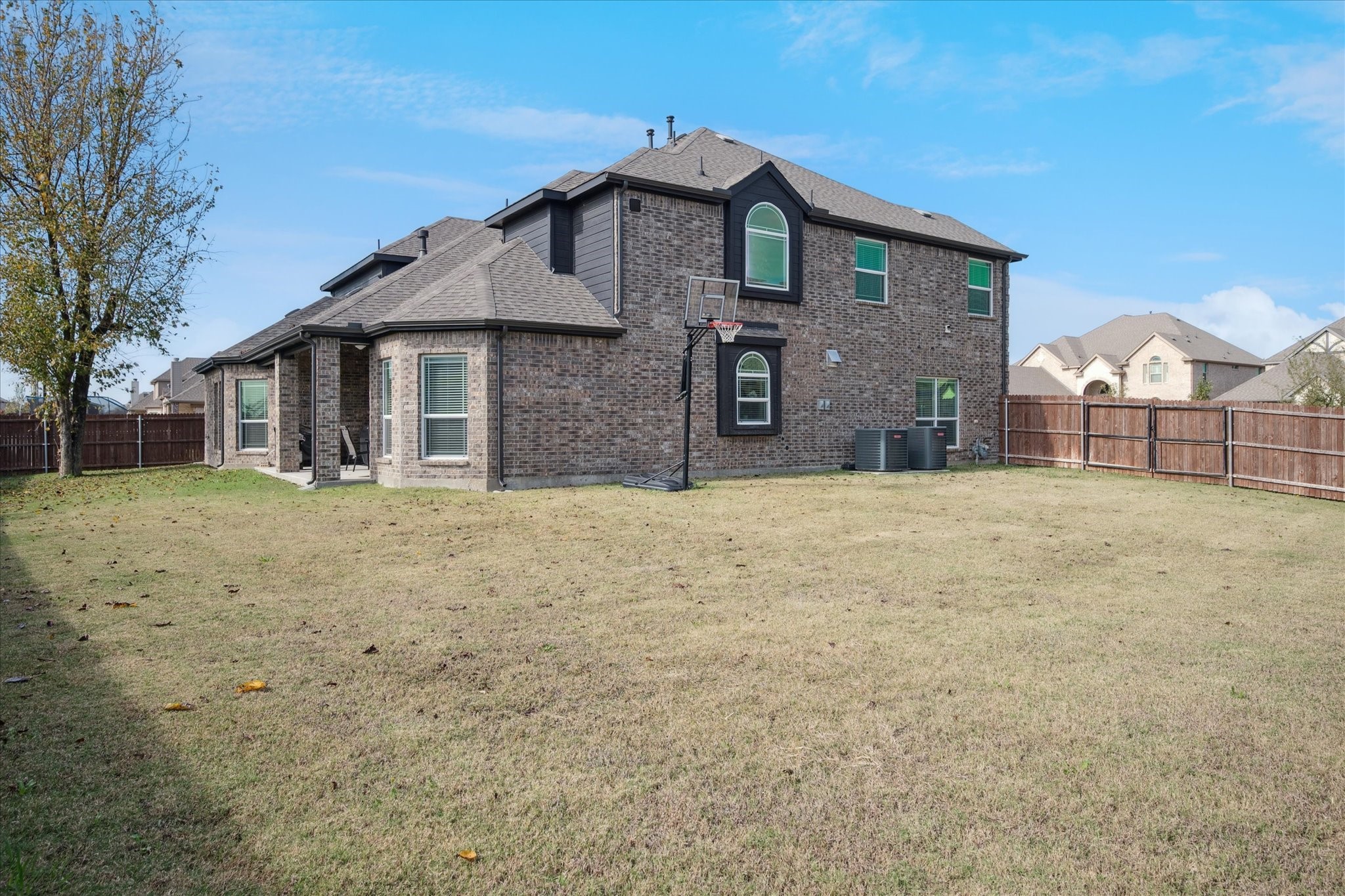506 Crestview Drive Midlothian TX 76065