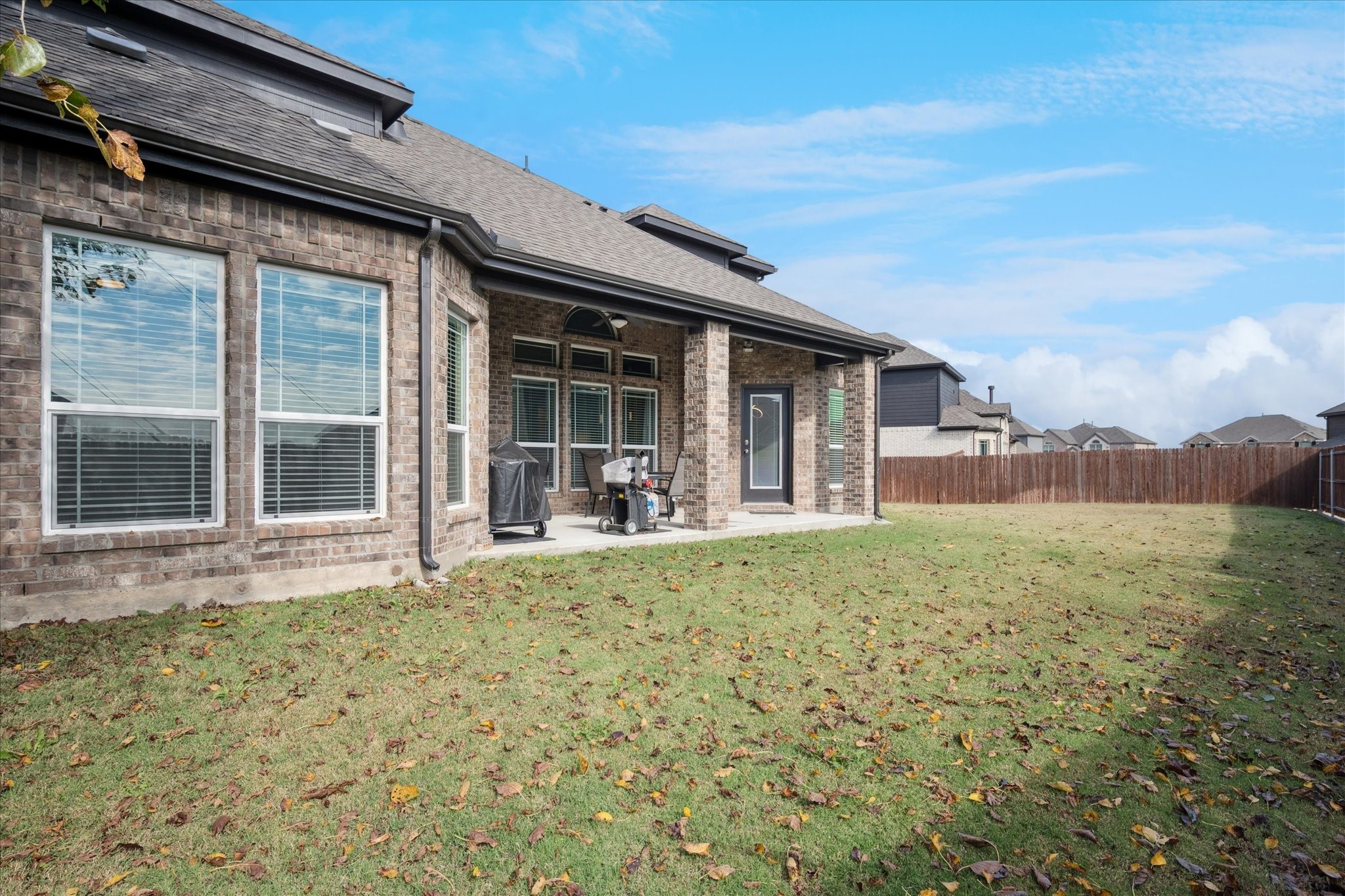 506 Crestview Drive Midlothian TX 76065