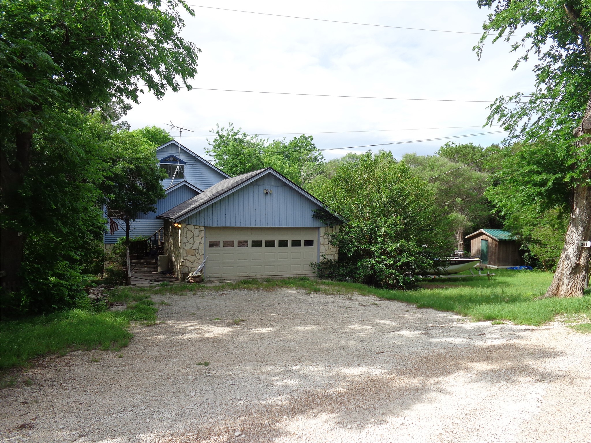 261 County Road 1766 Clifton TX 76634