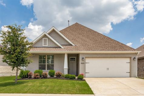 9820 Chaparral Pass Fort Worth TX 76126