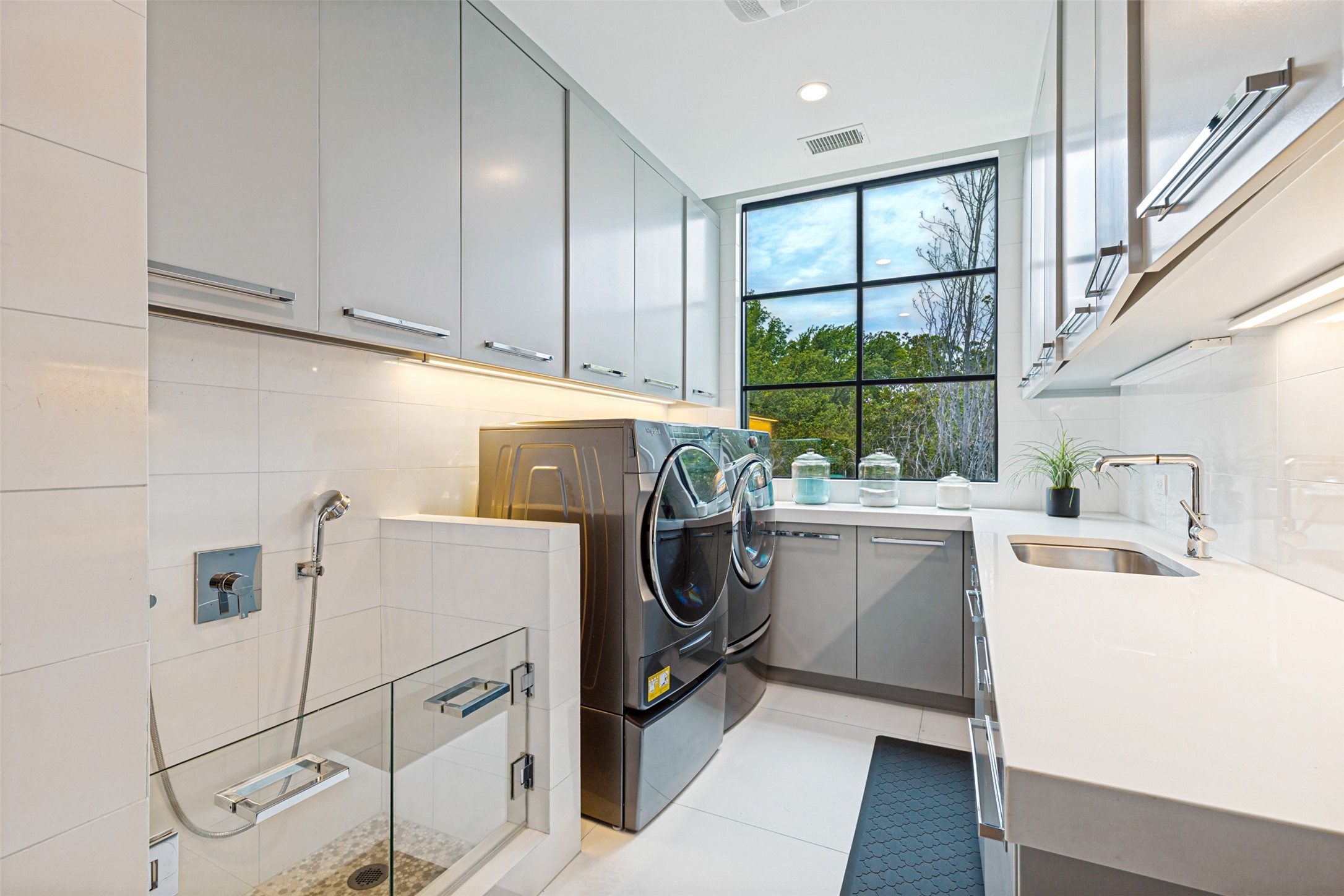 4436 Belclaire Avenue Highland Park TX 75205
