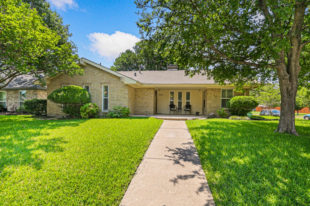 701 Brookdale Circle Garland TX 75040