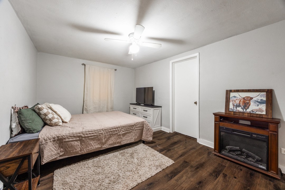 308 N Bois D Arc Street Savoy TX 75479