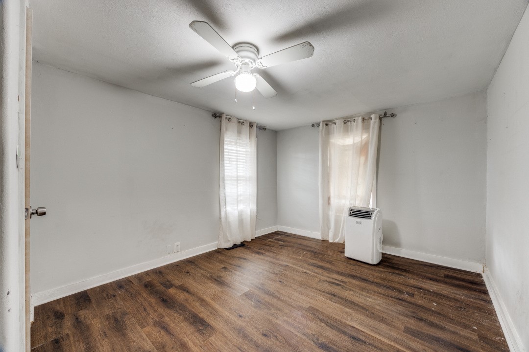 308 N Bois D Arc Street Savoy TX 75479