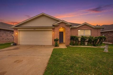 8424 Horse Whisper Lane Fort Worth TX 76131