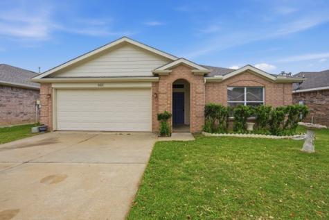 8424 Horse Whisper Lane Fort Worth TX 76131