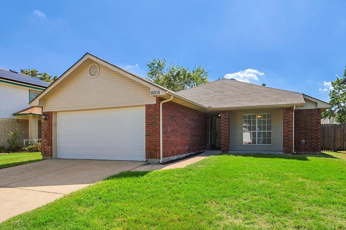 8604 Mystic Trail Fort Worth TX 76118