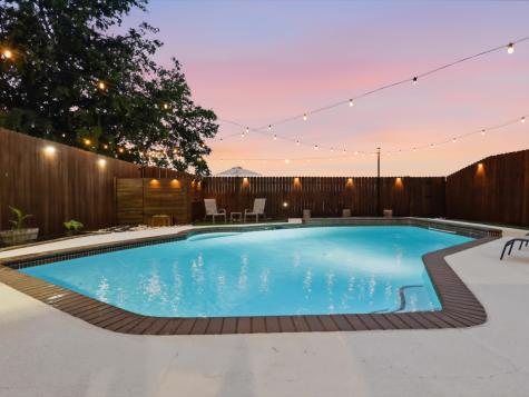3109 Emerald Street Bedford TX 76021