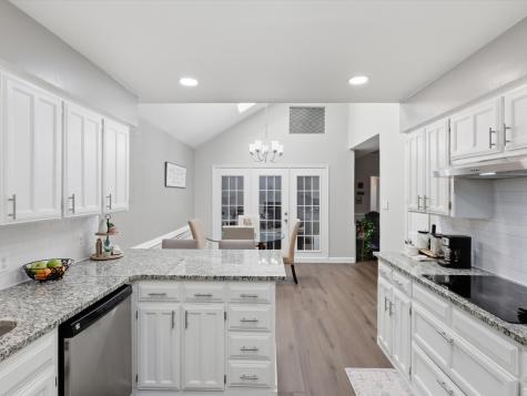3109 Emerald Street Bedford TX 76021