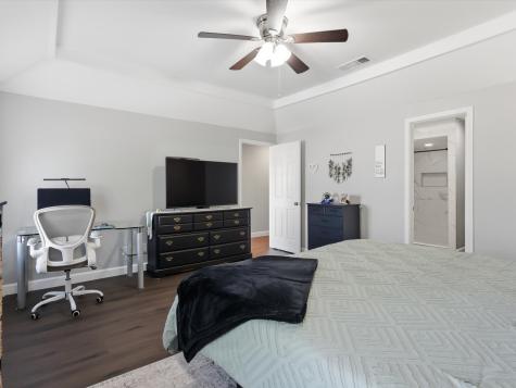 3109 Emerald Street Bedford TX 76021