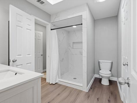 3109 Emerald Street Bedford TX 76021