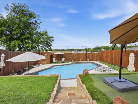 3109 Emerald Street Bedford TX 76021