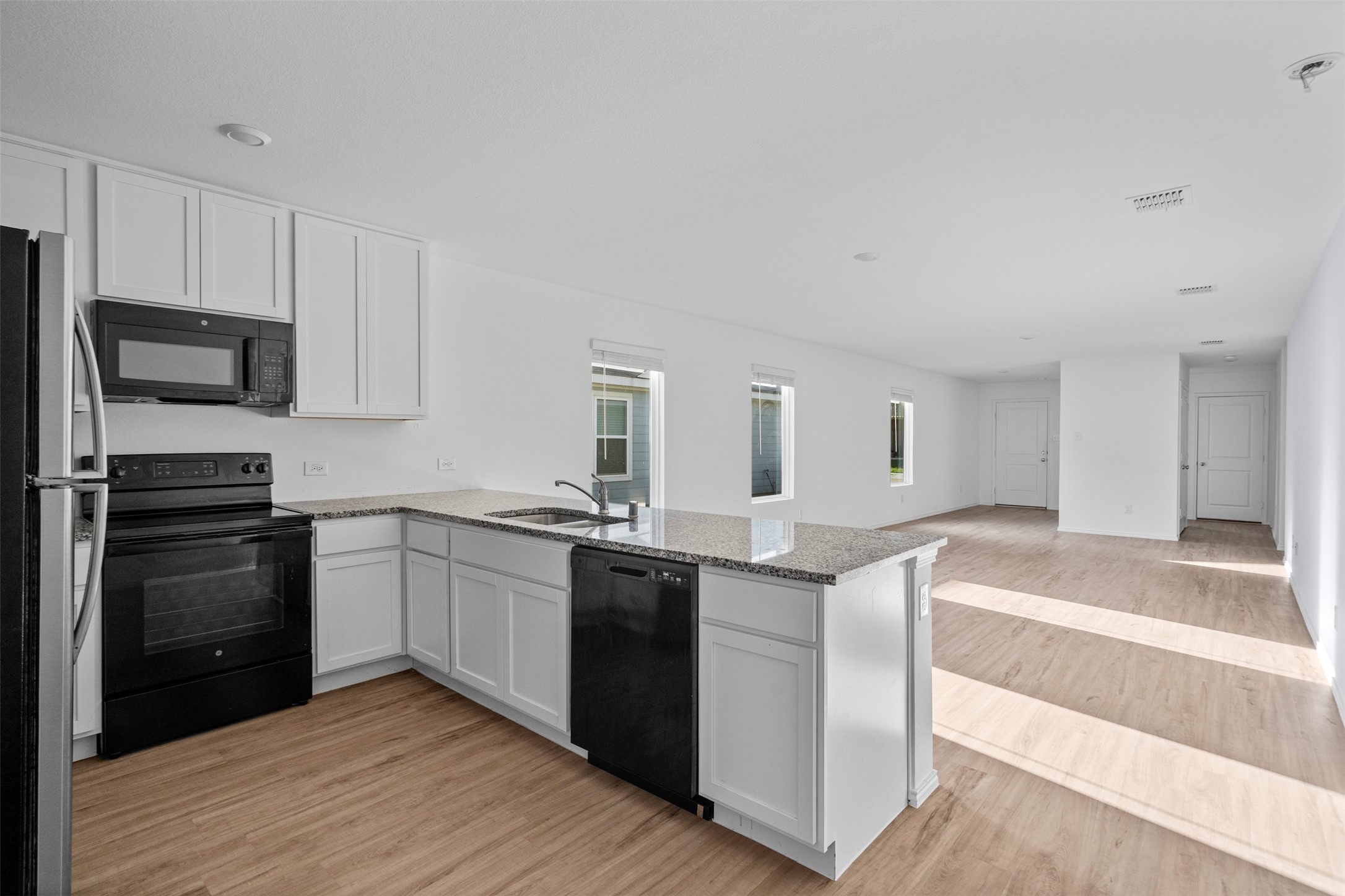 1436 Mahogany Lane Fort Worth TX 76140