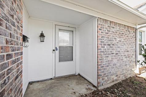 125 Roundtree Drive Crowley TX 76036