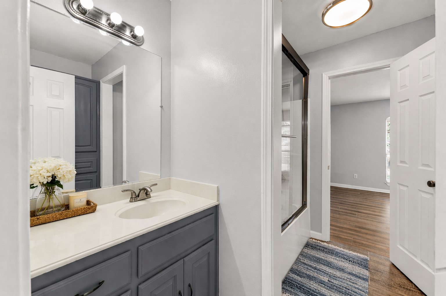 1201 E Oaklawn Drive Talty TX 75160