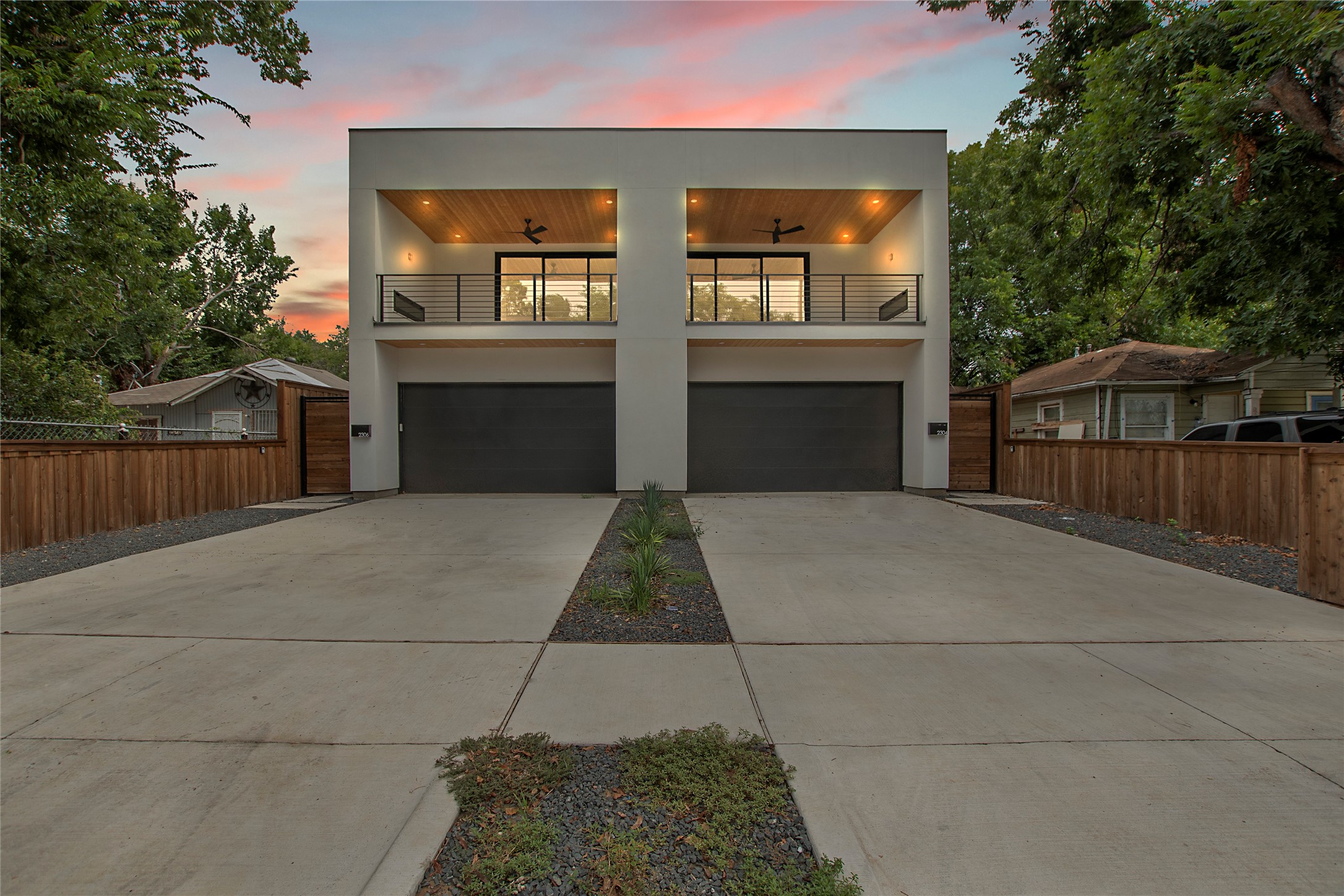 2306 Hondo Avenue Dallas TX 75219
