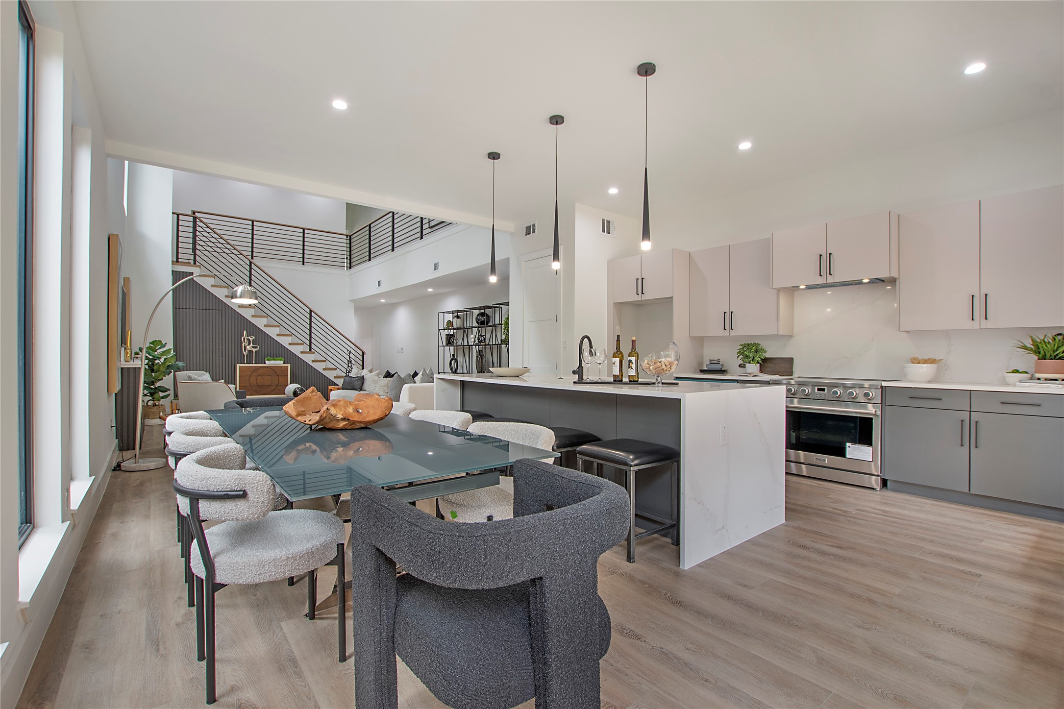 2306 Hondo Avenue Dallas TX 75219