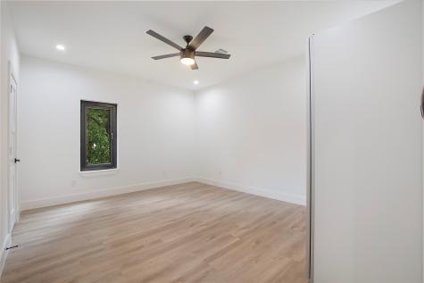 2306 Hondo Avenue Dallas TX 75219