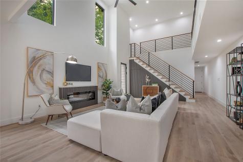 2306 Hondo Avenue Dallas TX 75219