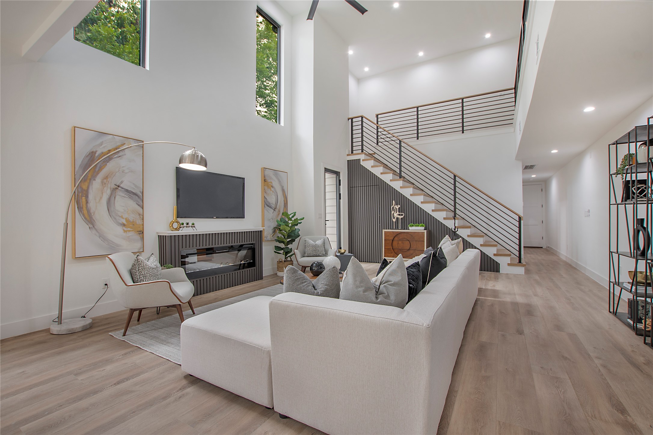 2306 Hondo Avenue Dallas TX 75219
