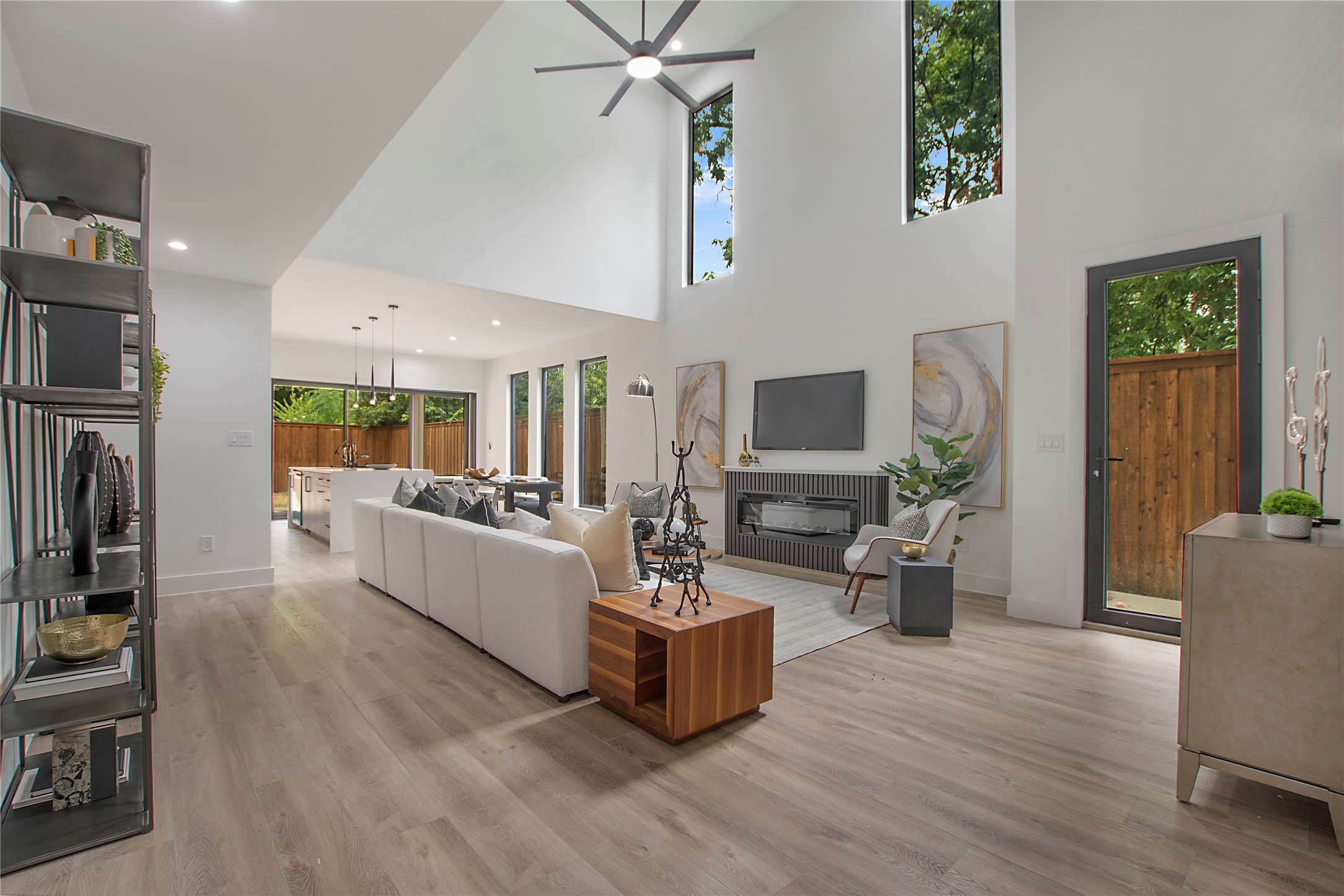 2306 Hondo Avenue Dallas TX 75219