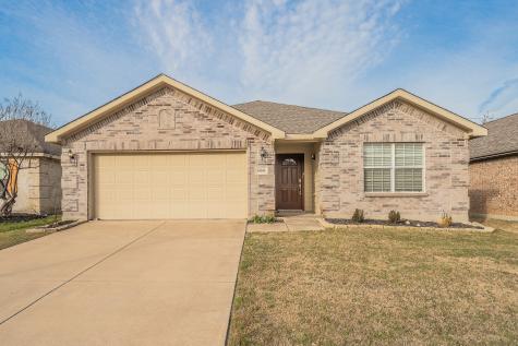 10541 Rising Knoll Lane Fort Worth TX 76131