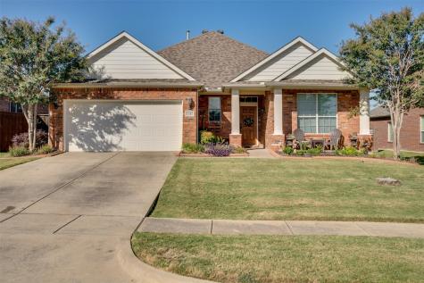 1747 Hidden Brook Drive Grand Prairie TX 75050