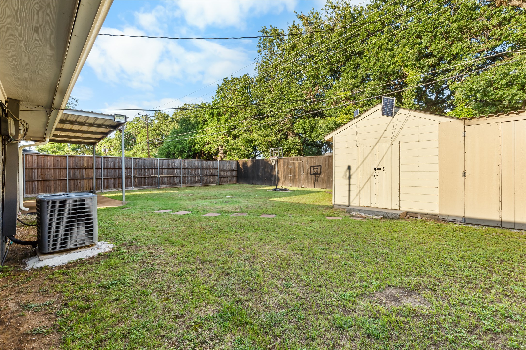 2010 William Brewster Street Irving TX 75061