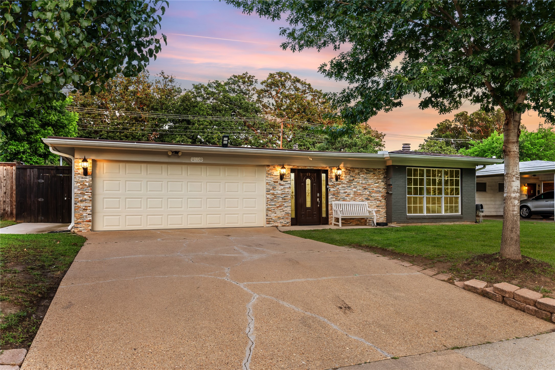 2010 William Brewster Street Irving TX 75061