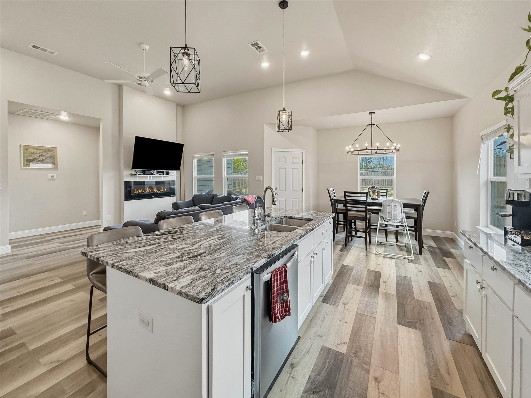 1406 Live Oak Street Sulphur Springs TX 75482