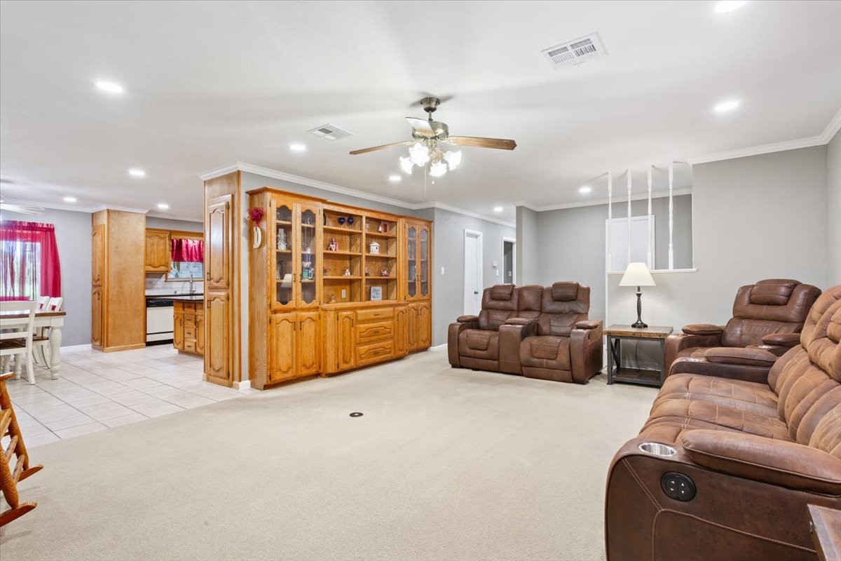 109 Hilltop Street Riesel TX 76682