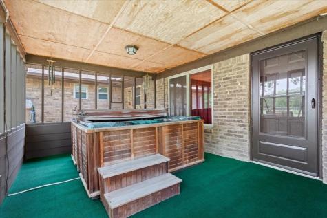 109 Hilltop Street Riesel TX 76682
