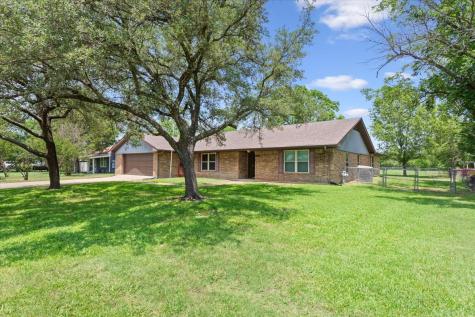 109 Hilltop Street Riesel TX 76682