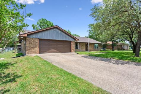 109 Hilltop Street Riesel TX 76682