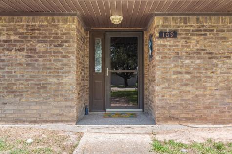 109 Hilltop Street Riesel TX 76682