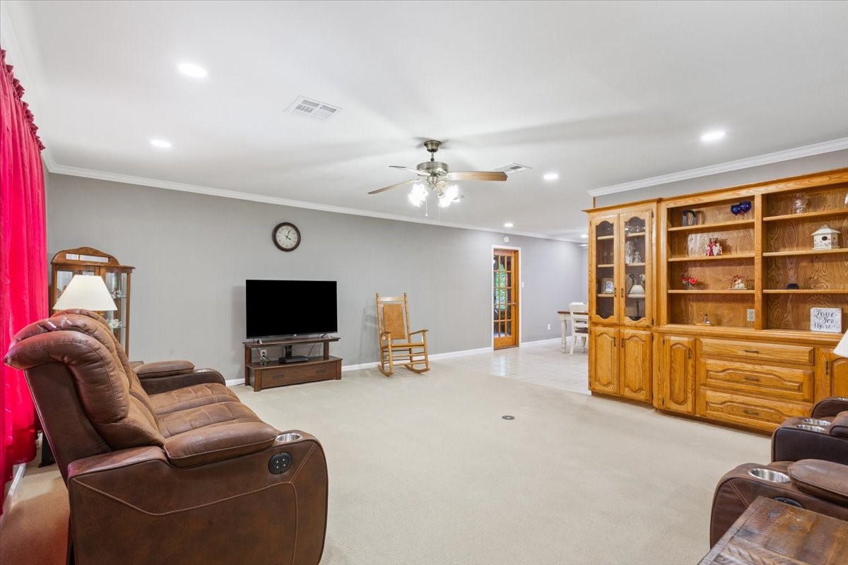 109 Hilltop Street Riesel TX 76682