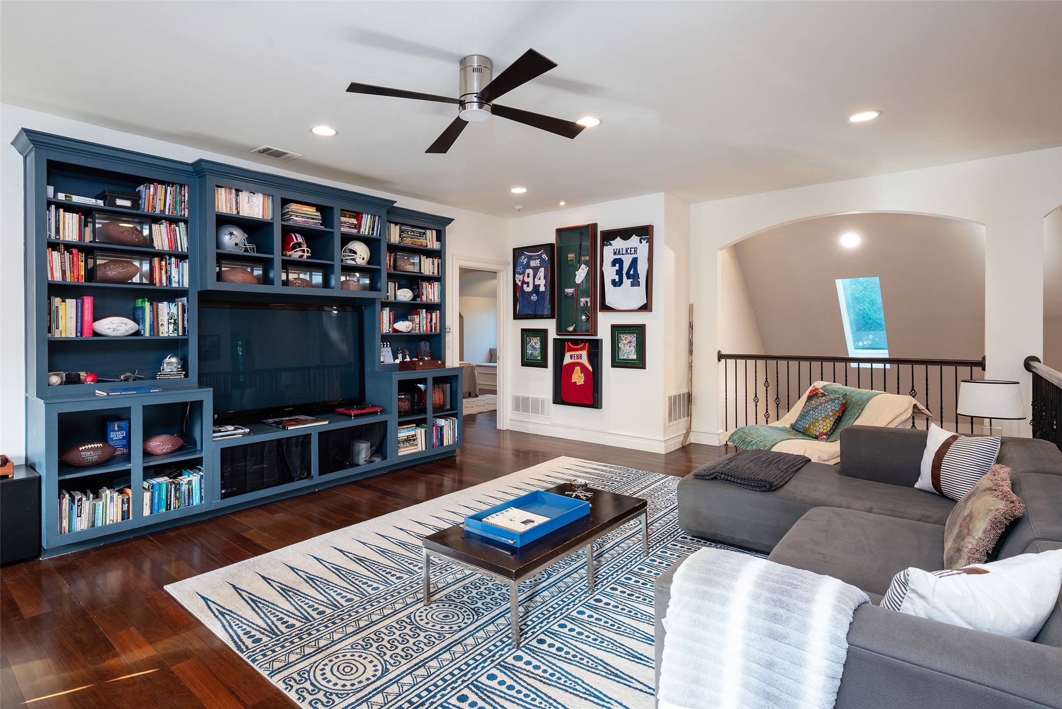 11484 Strait Lane Dallas TX 75229