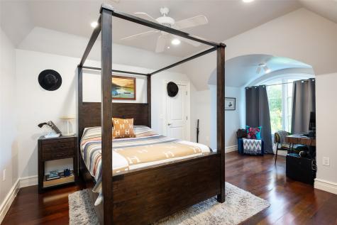 11484 Strait Lane Dallas TX 75229