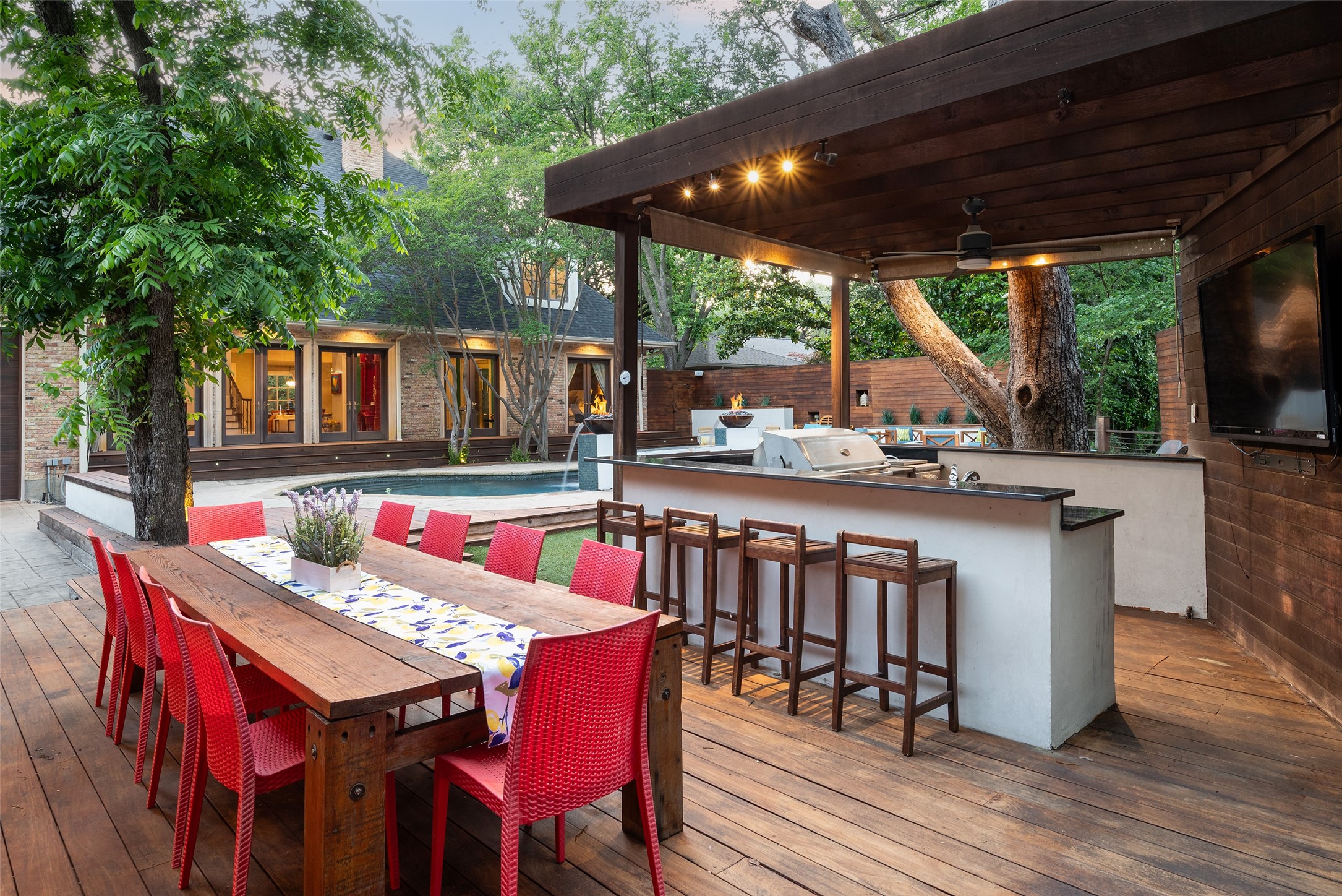 11484 Strait Lane Dallas TX 75229