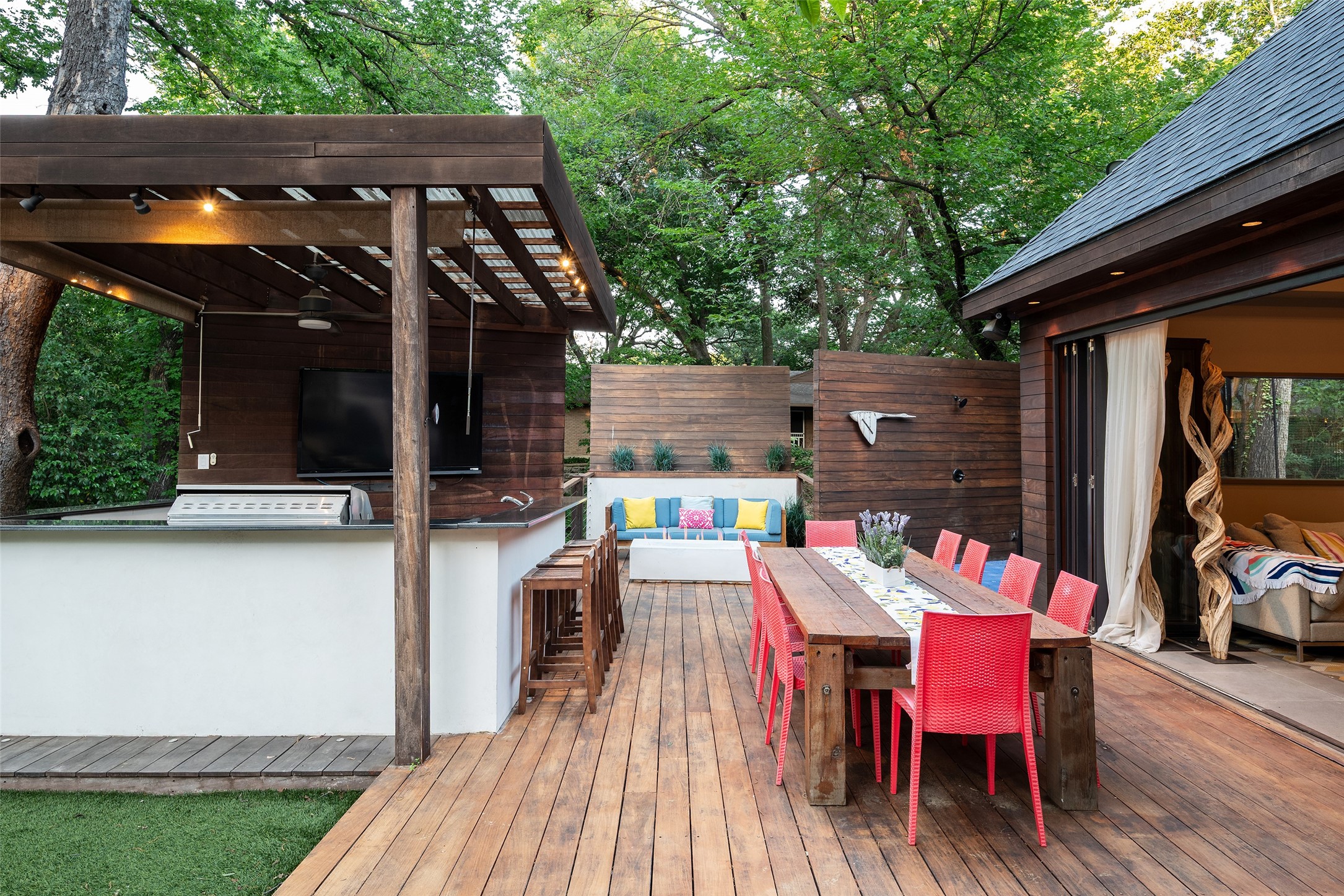 11484 Strait Lane Dallas TX 75229