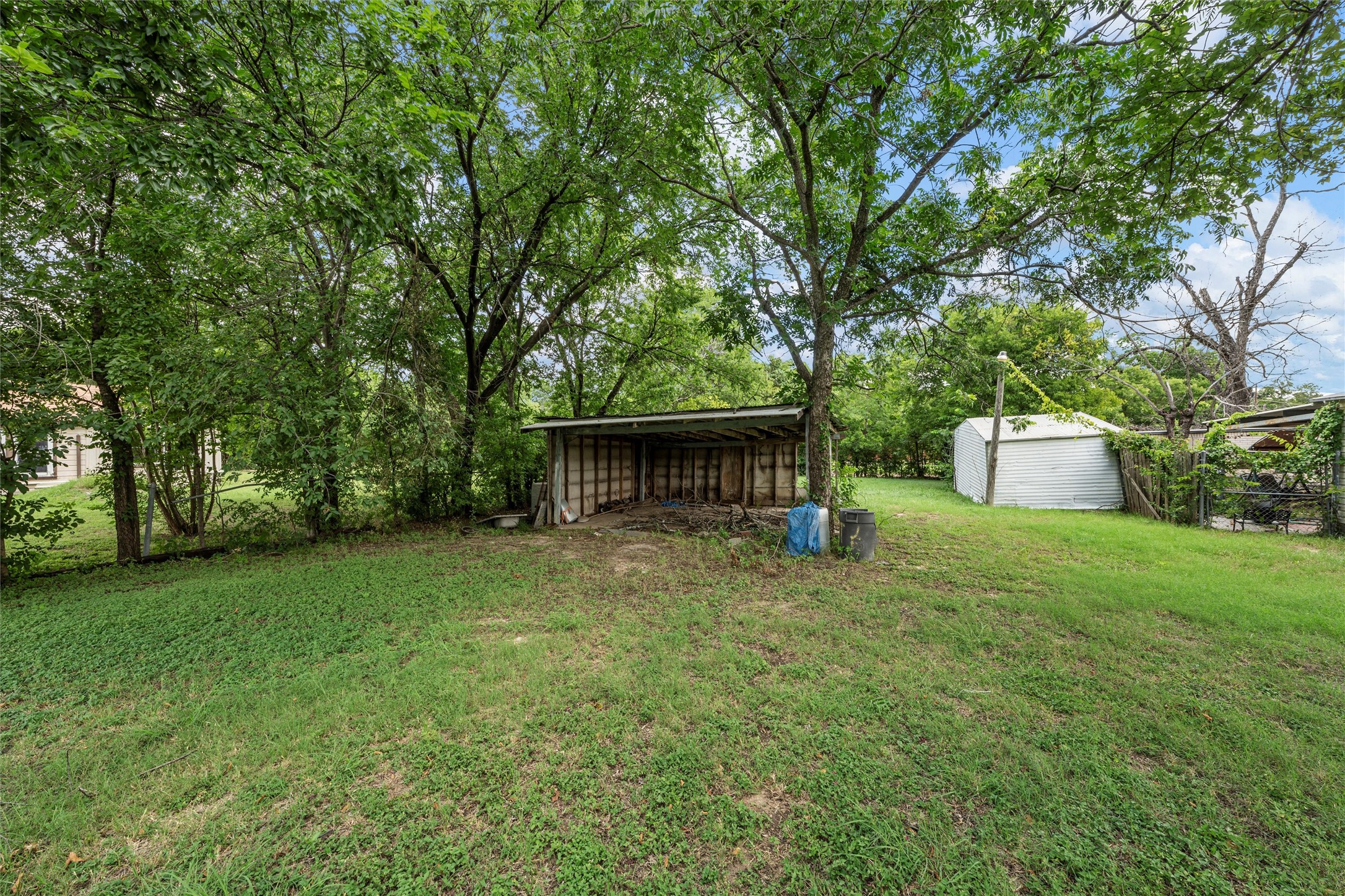 1320 S 26th Street Waco TX 76706