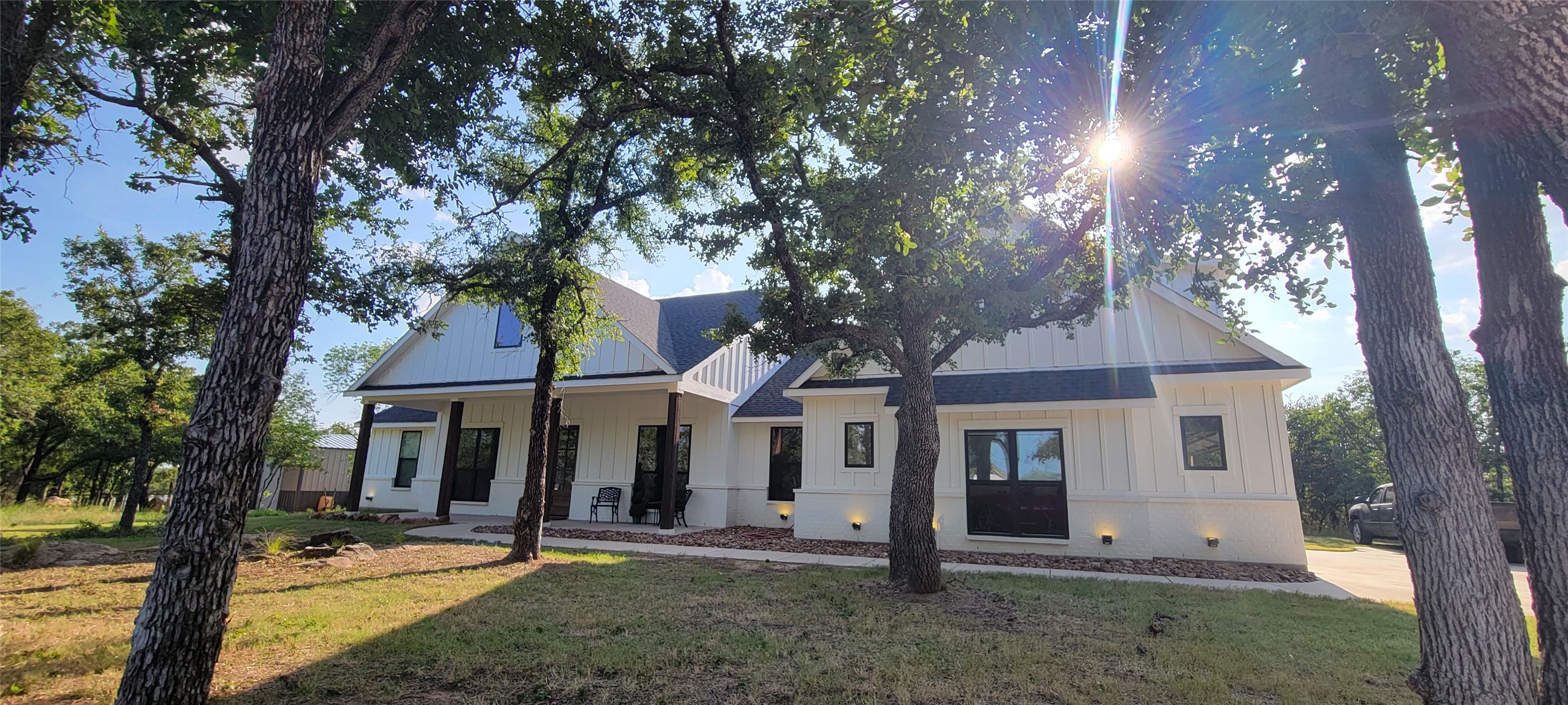 201 El Dorado Trail Millsap TX 76066