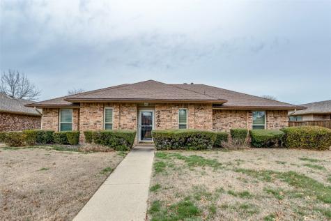 2407 Silverthorne Drive Dallas TX 75287