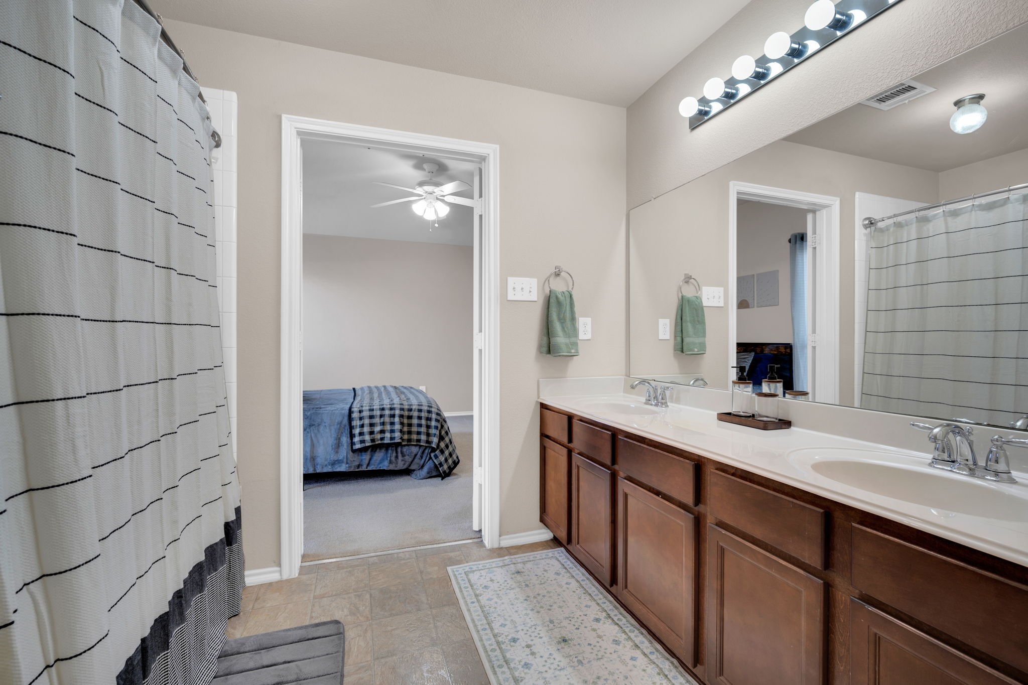 2005 Peony Street Heartland TX 75126