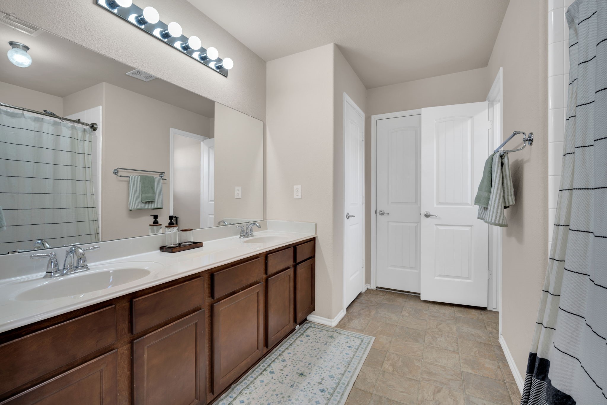 2005 Peony Street Heartland TX 75126