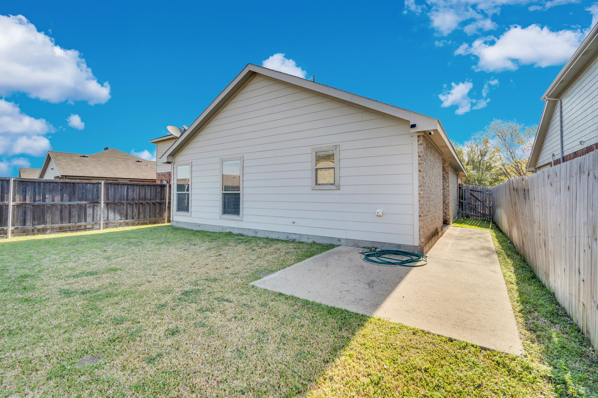 2005 Peony Street Heartland TX 75126