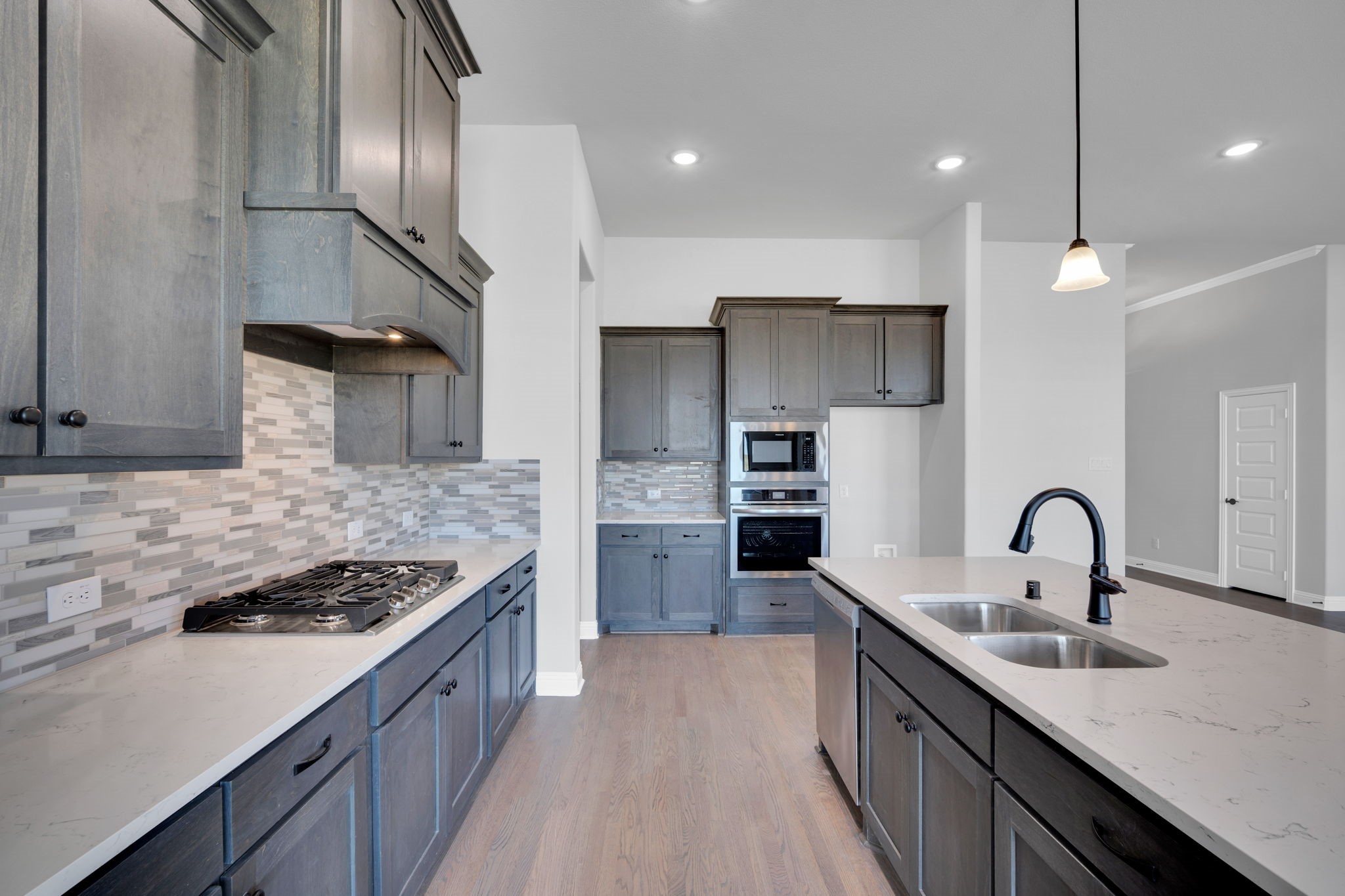 128 Lila Lake Drive Waxahachie TX 75165